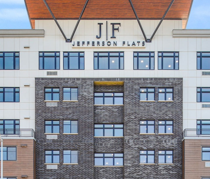Commercial Featured 1_ Commercial Building